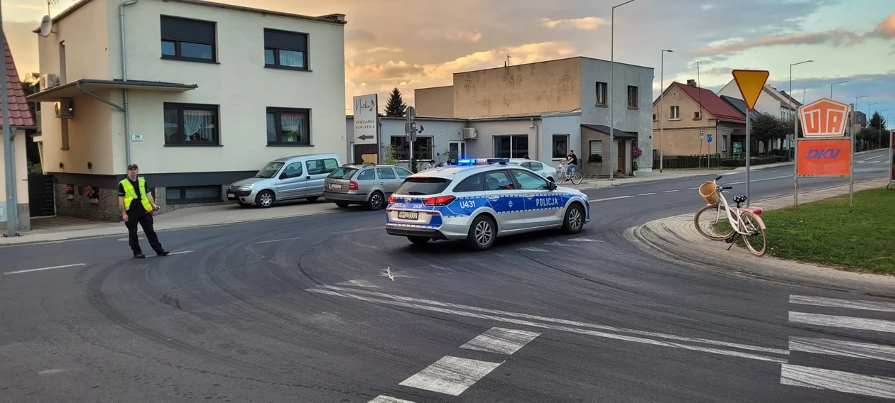 Potrącenie 15-letniej rowerzystki na ul. Poznańskiej w Krobi