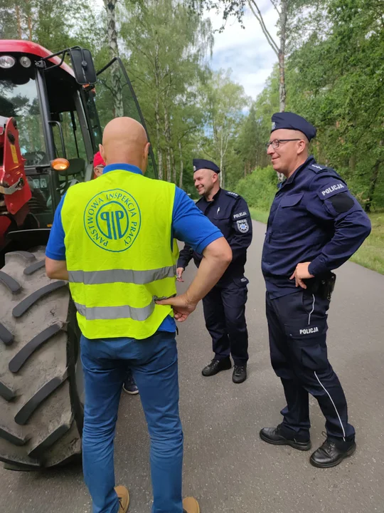 Wspólna akcja policji i Państwowej Inspekcji Pracy