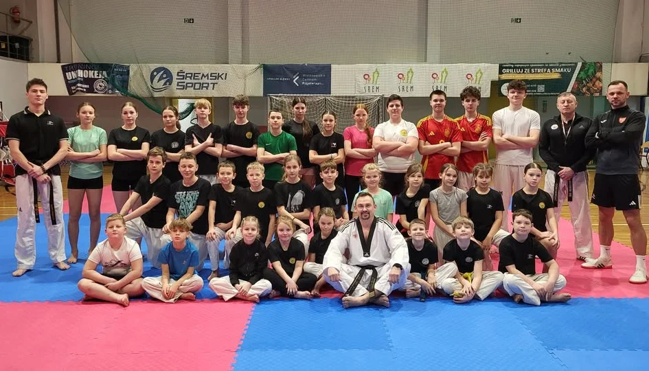 Taekwondziści uczestniczyli w konsultacji klubowej w Śremie - Zdjęcie główne