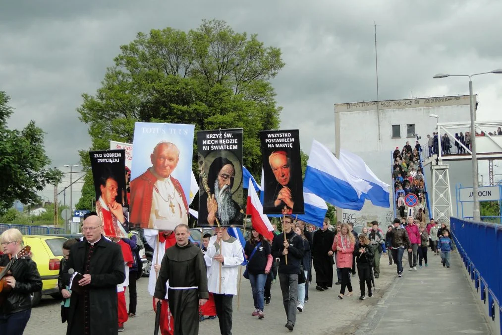 Symbole Światowych Dni Młodzieży w Jarocinie (2014)