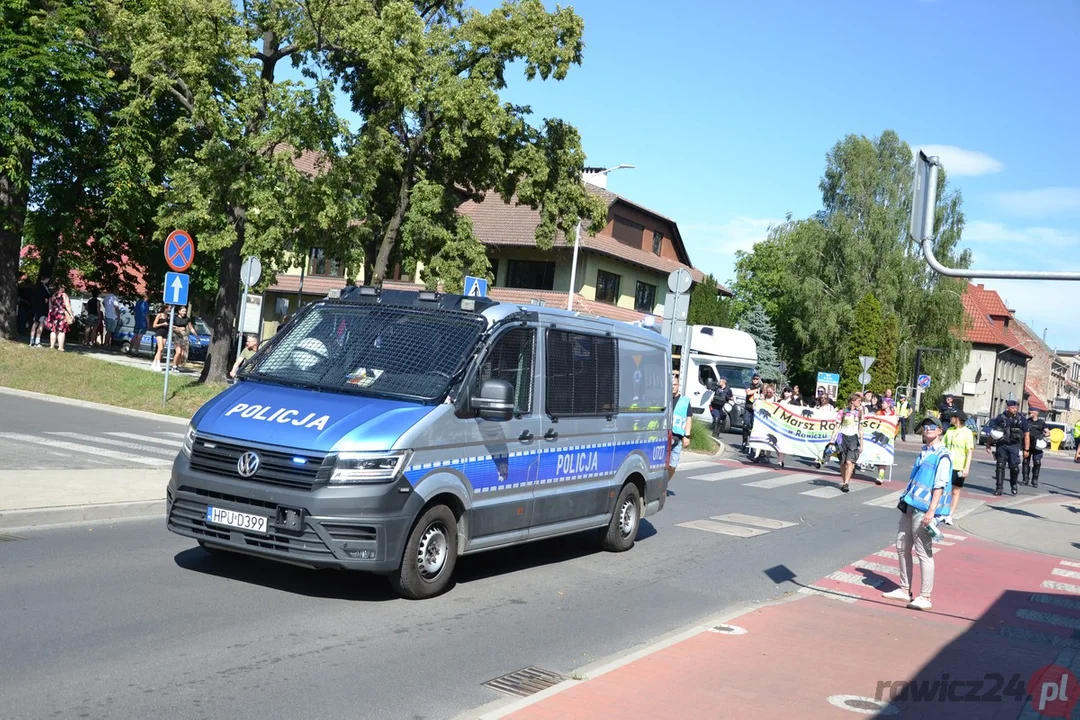 Marsz Równości i kontrmanifestacje w Rawiczu