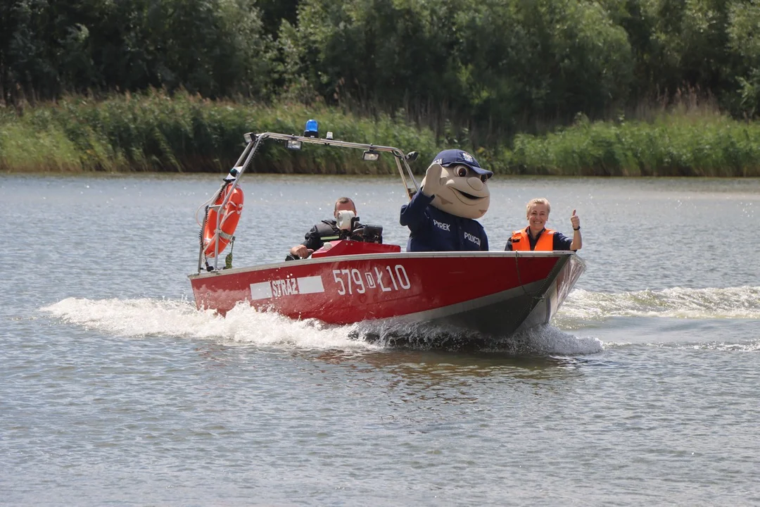 Kręci mnie bezpieczeństwo nad wodą (2022)