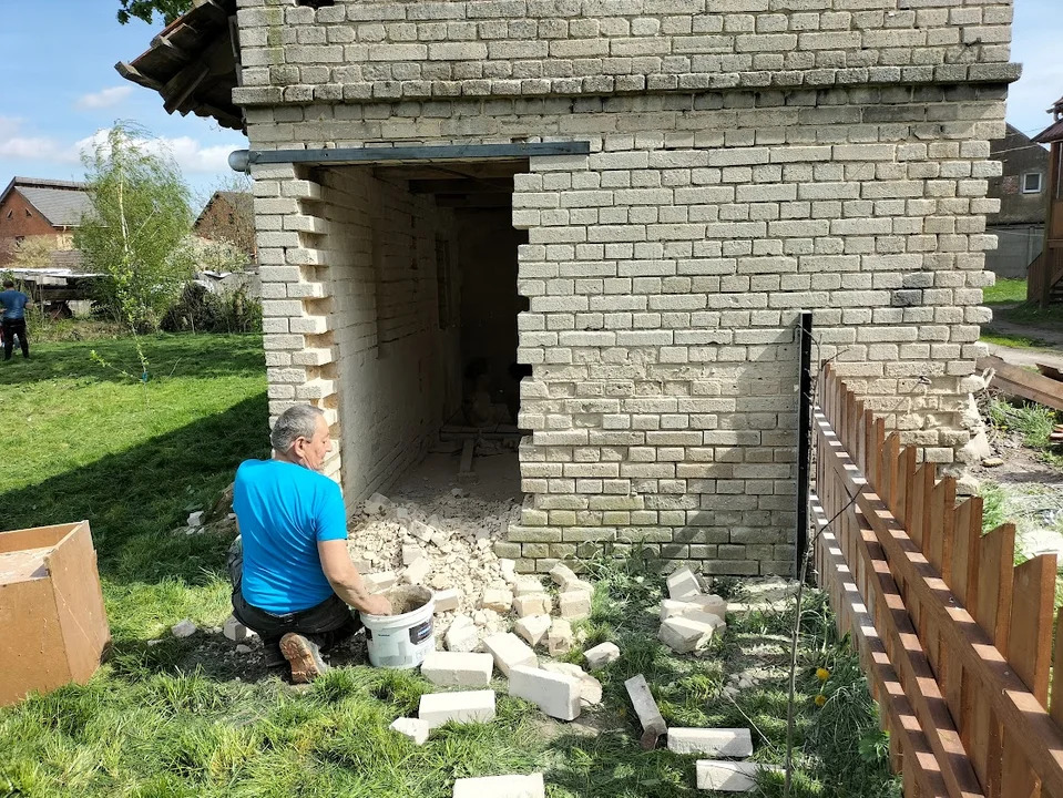 Budowa stolarni oraz warsztaty budowniczego dud w Domachowie