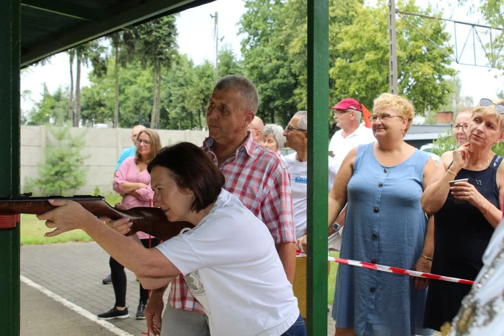 VII Turniej "Ustrzelić raka" Klubu "Amazonka"  w Jarocinie