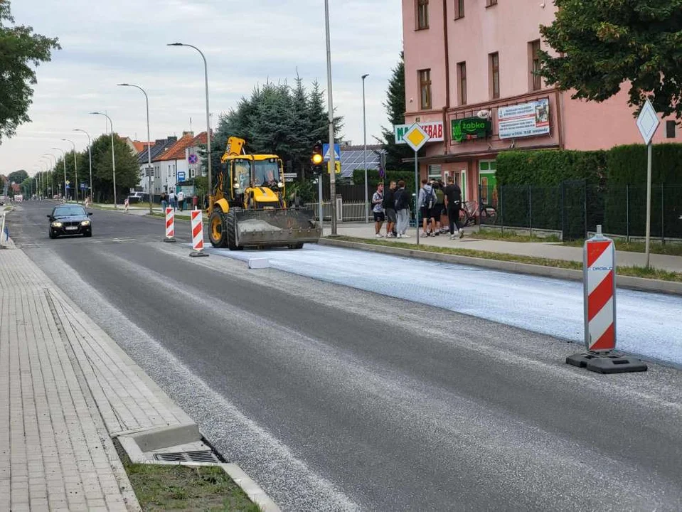 Duże utrudnienia w Jarocinie w związku z remontem ulicy Wojska Polskiego. Jak długo potrwają? [ZDJĘCIA] - Zdjęcie główne