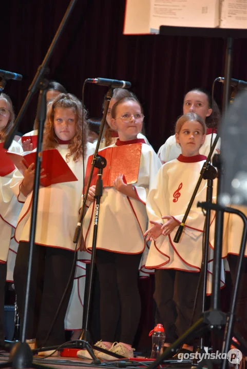 Jubileusz Schola Nutki Św. Michała Archanioła - chór działający przy parafii w Pogorzeli obchodził 5. urodziny