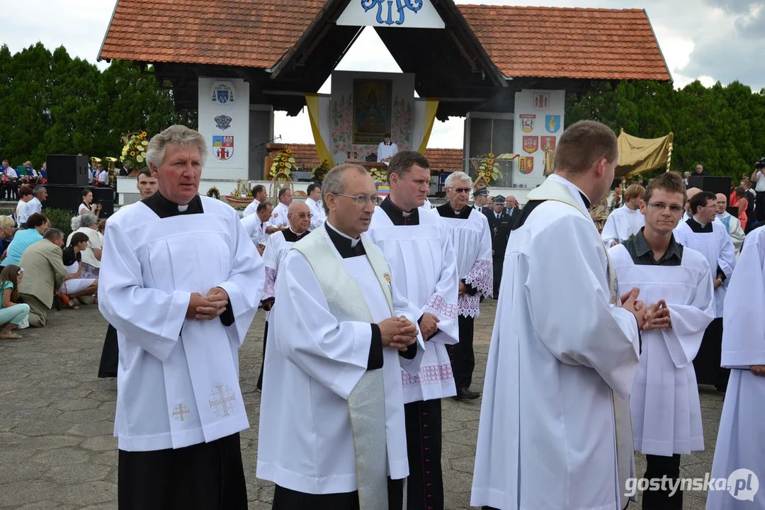 Dożynki powiatowe na Świętej Górze w 2013