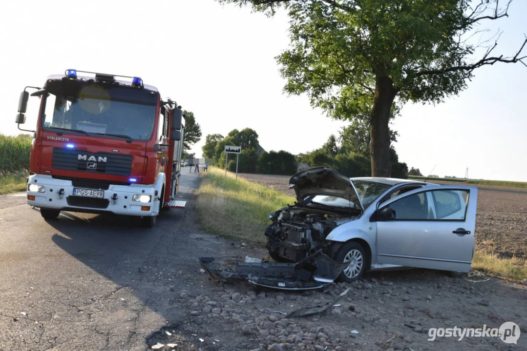 Wypadek na drodze za Pogorzelą