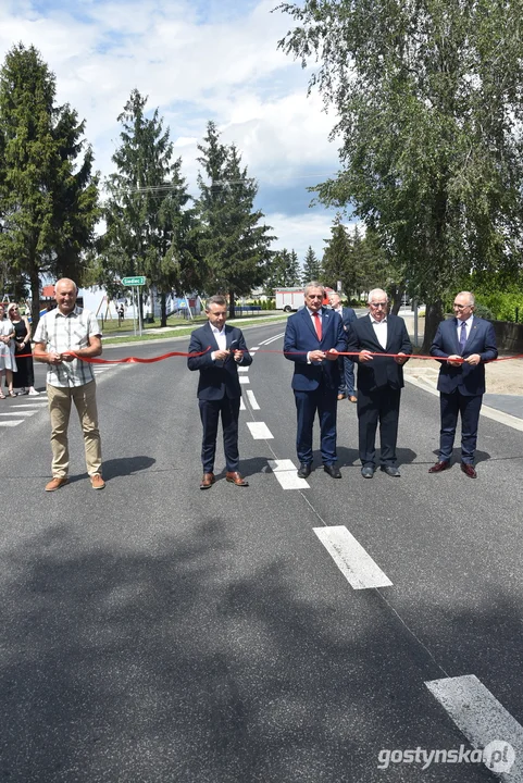 Otwarcie nowej ścieżki pieszo-rowerowej w Pępowie i drogi w Babkowicach