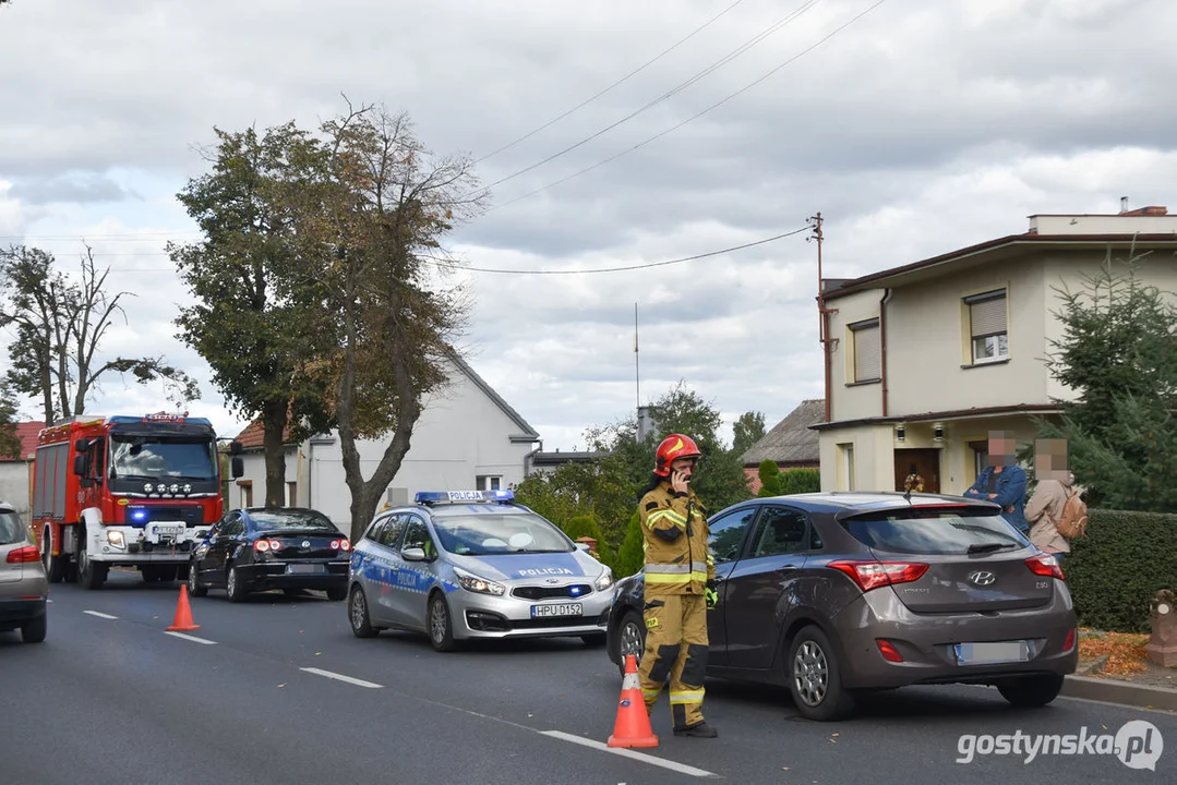 Niedzielny wypadek na ul. Wrocławskiej (DW434) w Gostyniu