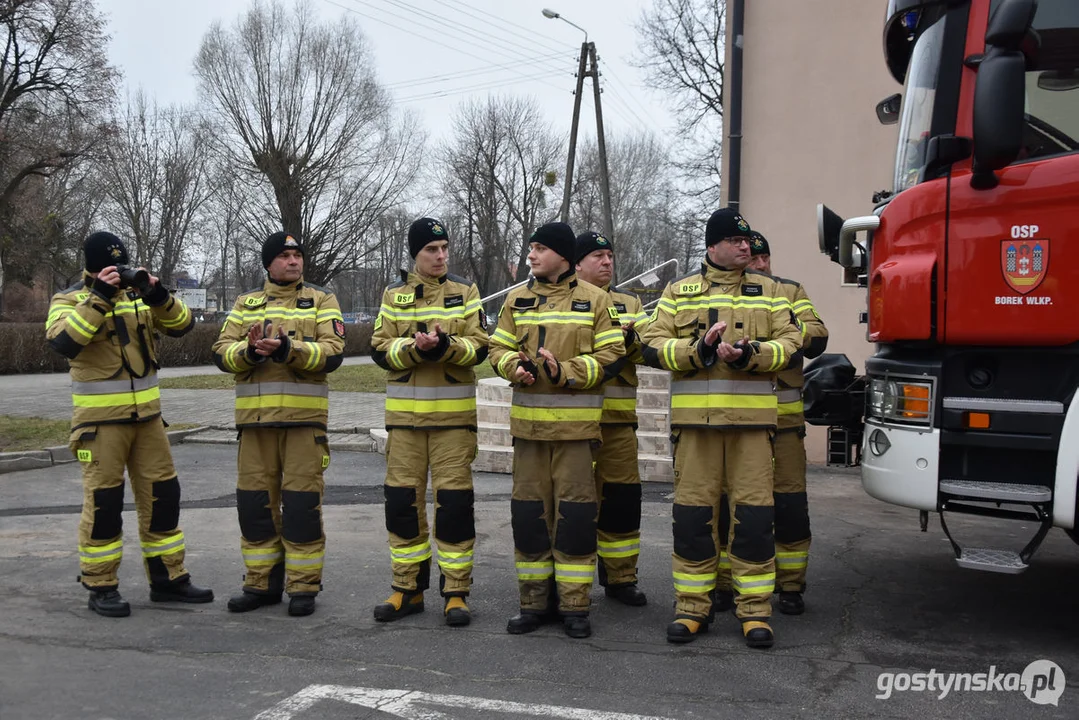 Wręczenie promes na zakup wozów strażackich dla 3 jednostek OSP: Borek Wlkp., Gola i Pogorzela