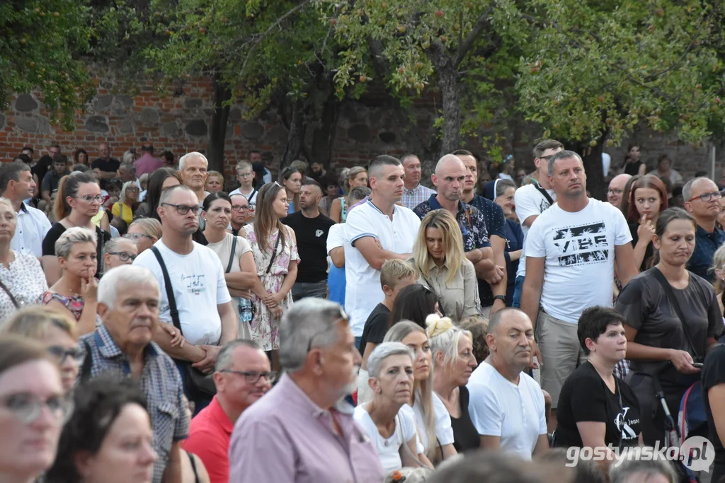 De Mono i Czerwone Gitary na Świętej Górze. Dożynki Powiatowe 2022