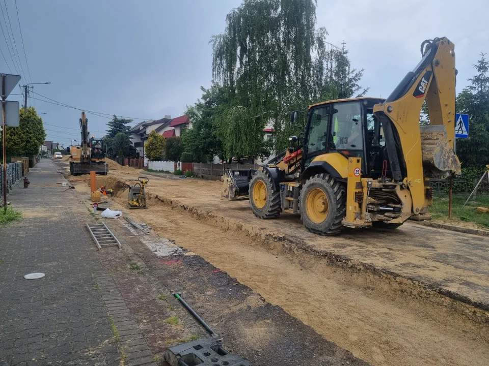 Powstanie ścieżka rowerowa, która połączy ul. Armii Poznań i Warneńczyka. Roboty idą pełną parą - Zdjęcie główne