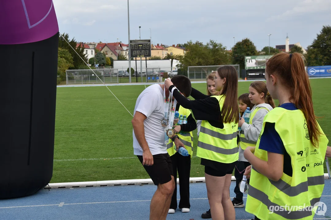 Ponad 100 zawodników na starcie. II Rodzinny Festiwal Biegowy w Gostyniu