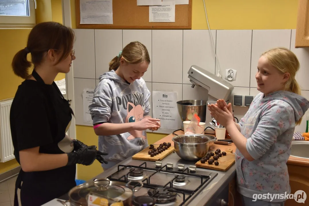 Projekt "Patelnia Nie Gryzie" uczniów gostyńskich, krobskich i leszczyńskich szkół