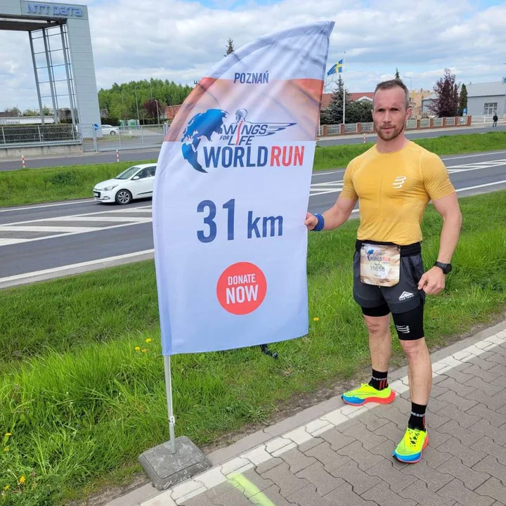 Mikołaj Jakrzewski w biegu Wings for Life World Run w Poznaniu