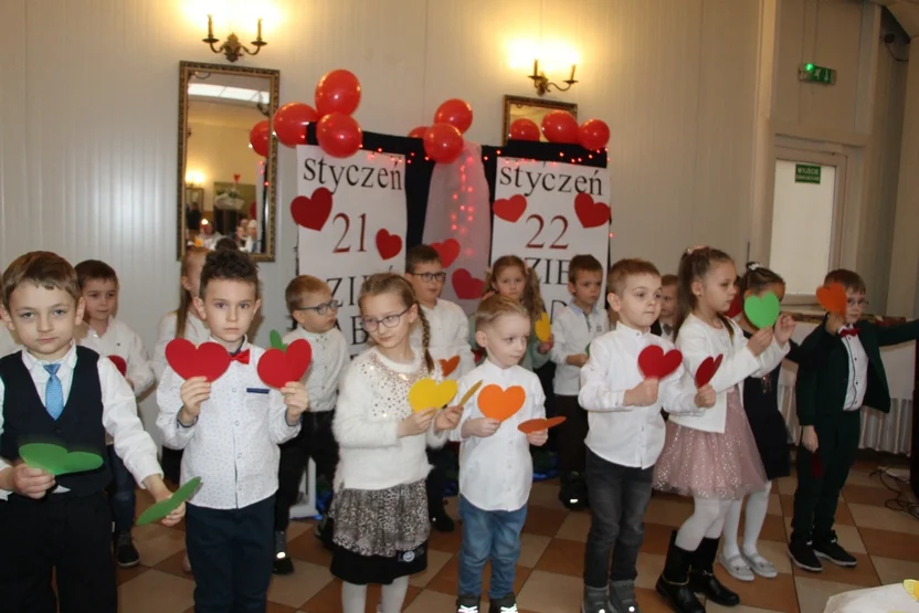 Dzień Babci i Dziadka przedszkola i żłobka "Niezapominajka" w Pleszewie