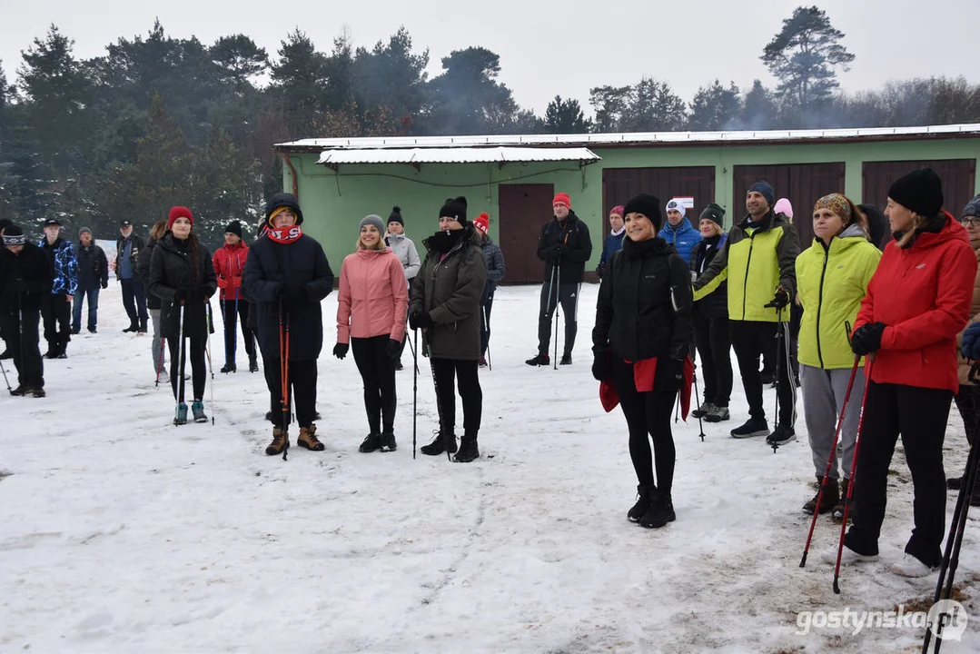 Mikołajkowy Charytatywny Marsz Nordic Walking „Idziemy dla Julki”