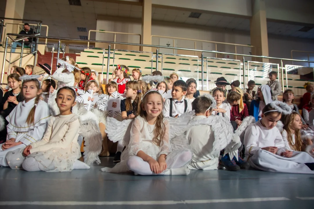 Jasełka w Szkole Podstawowej nr 2 im. Królowej Jadwigi w Jarocinie