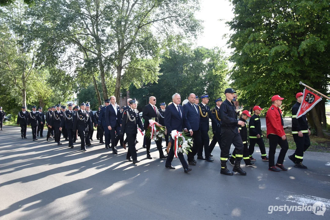 XXI Pielgrzymka Służb Mundurowych do sanktuarium maryjnego na Zdzieżu w Borku  Wlkp.