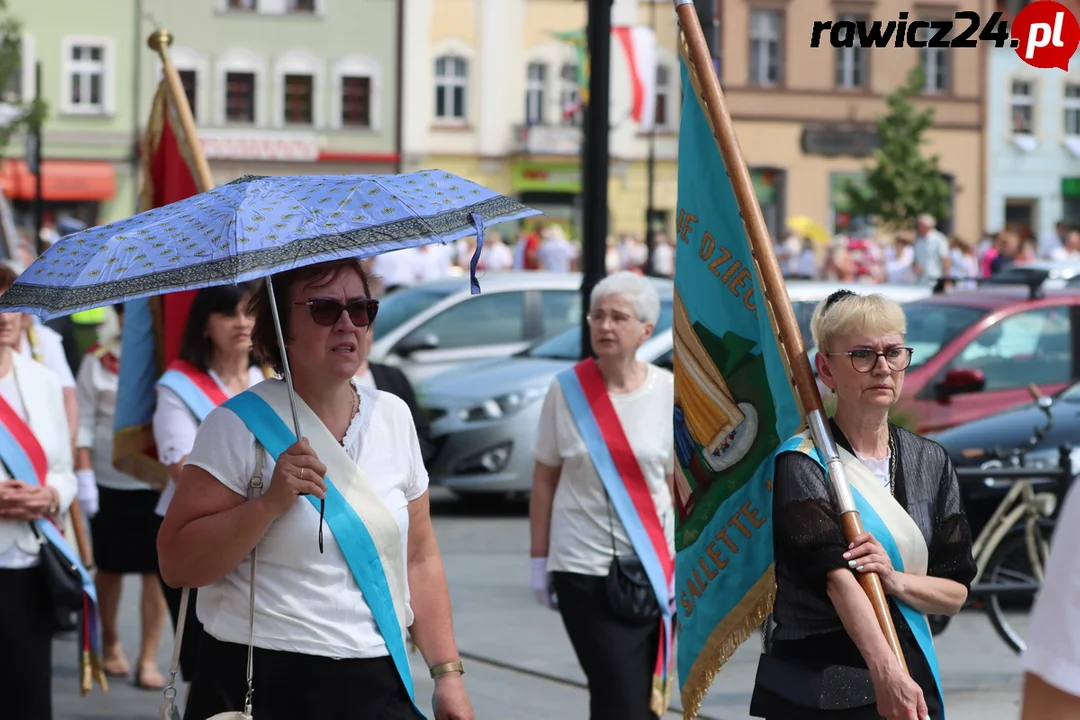 Rawicz. Procesja w Boże Ciało ulicami miasta (2023)