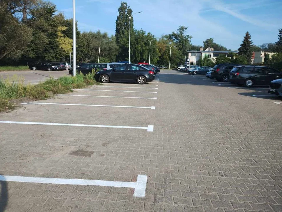 Parking przy ulicy św. Ducha w Jarocinie