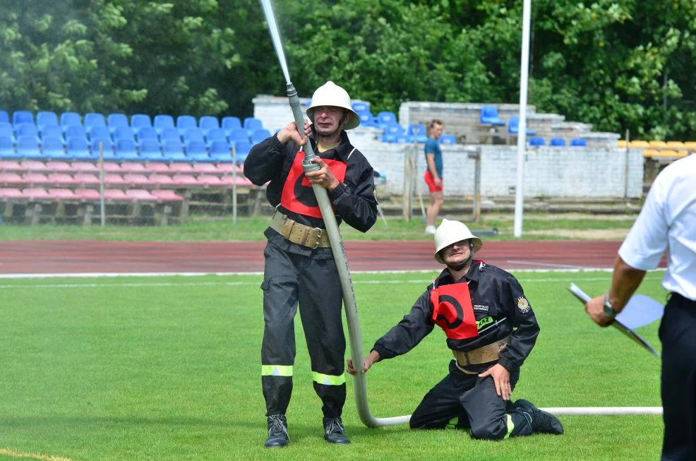 Drużyny z OSP Cielcza bezkonkurencyjne podczas gminnych zawodów w Jarocinie