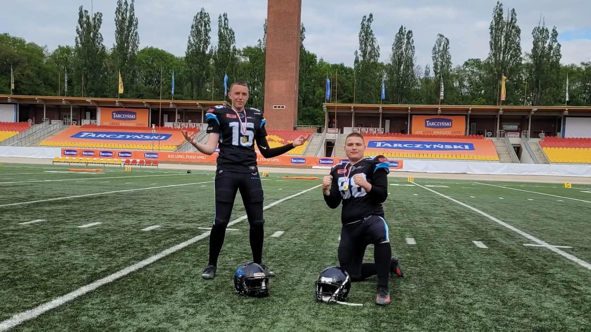 Mieszkańcy powiatu rawickiego grają w futbol amerykański