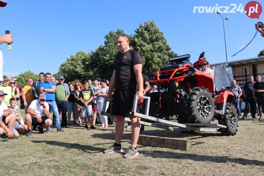 Charytatywny piknik sportowy w Szkaradowie