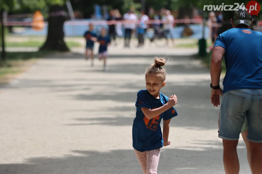 Sztafety szkolne w ramach 24h Rawickiego Festiwalu Sportu