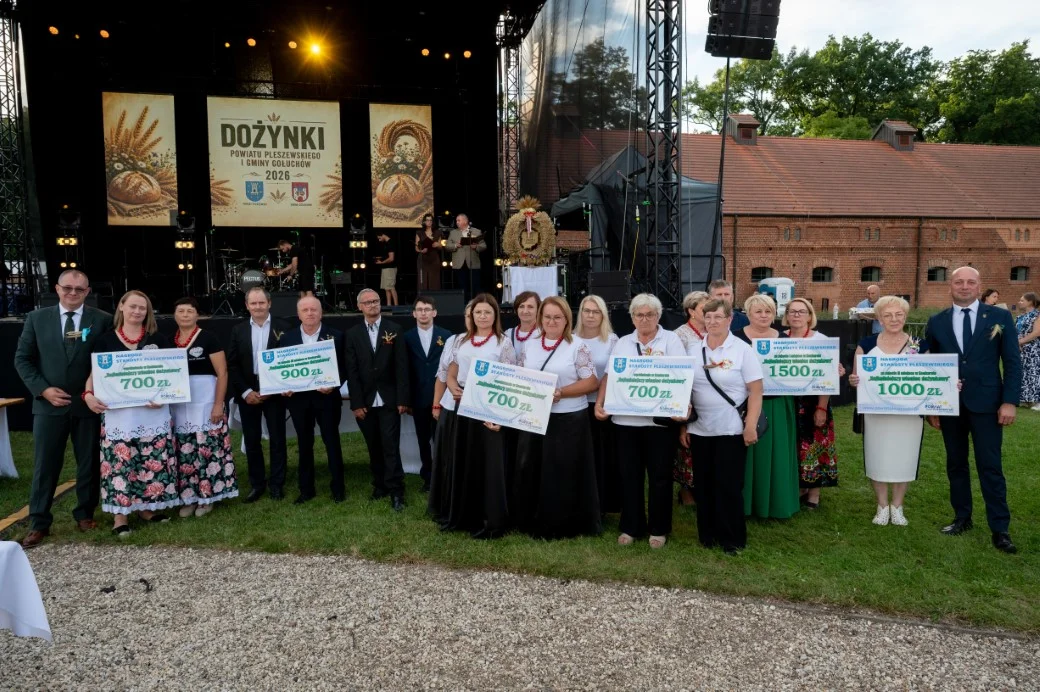 Laureaci dożynkowych konkursów odebrali nagrody
