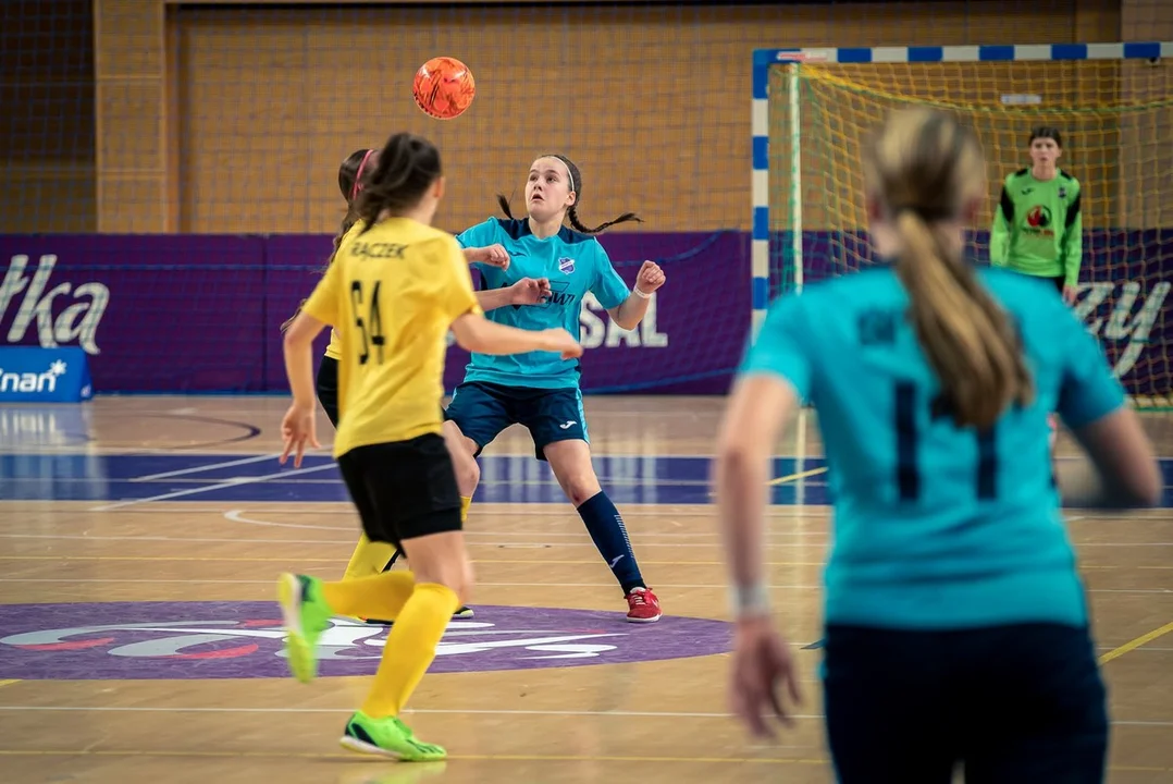 Młodzieżowe Mistrzostwa Polski w futsalu U-15 w Poznaniu. Zwycięstwo Sparty Miejska Górka