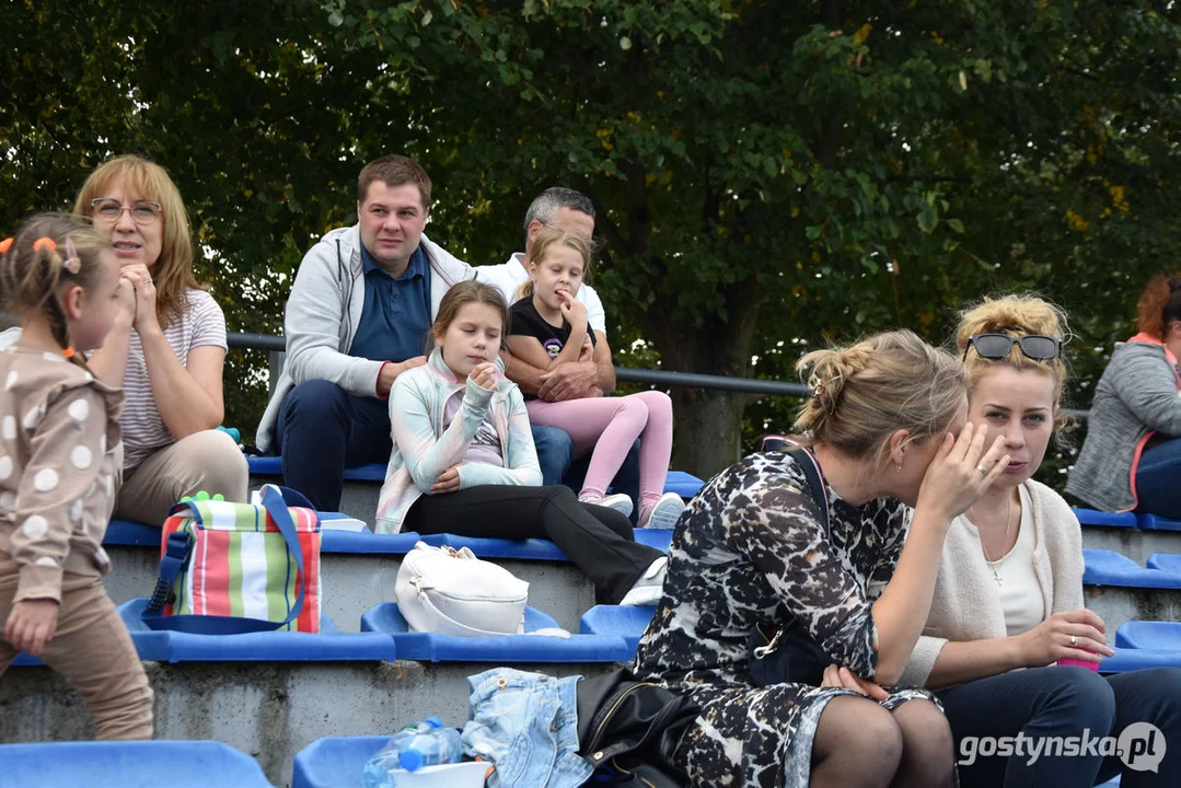 II Rodzinny Festiwal Biegowy w Gostyniu. Bieżnię opanowały dzieci