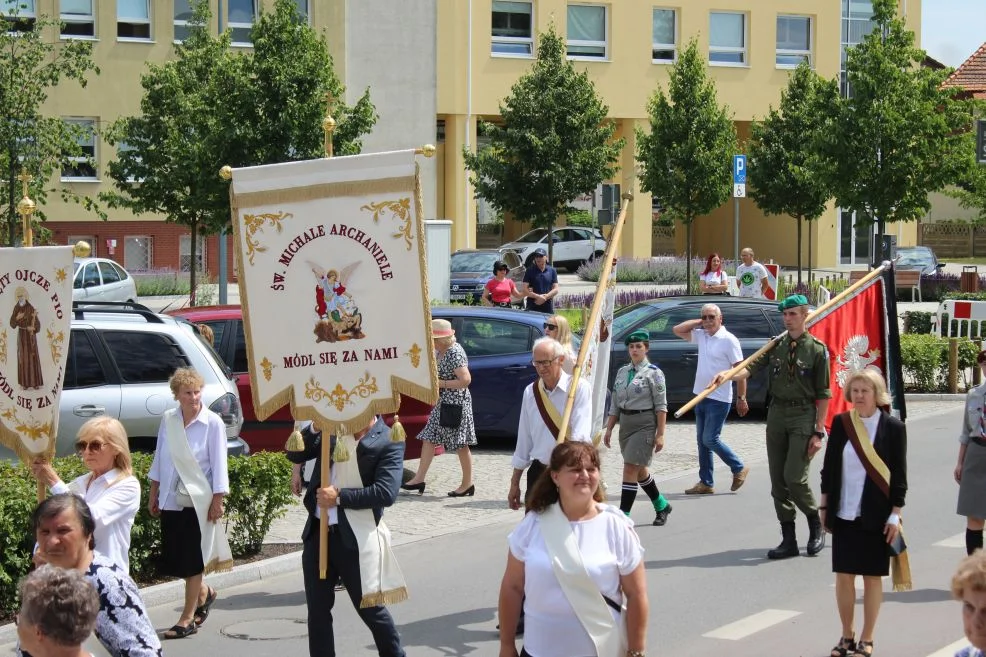 Procesja Bożego Ciała w Jarocinie