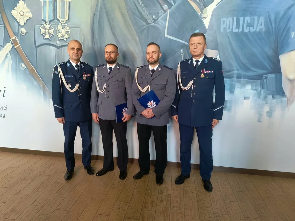 Awanse pleszewskich policjantów