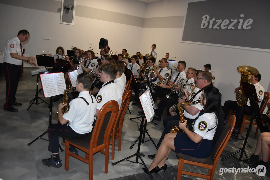 Orkiestra Dęta Miasta i Gminy Gostyń. Koncert dla darczyńców w Brzeziu