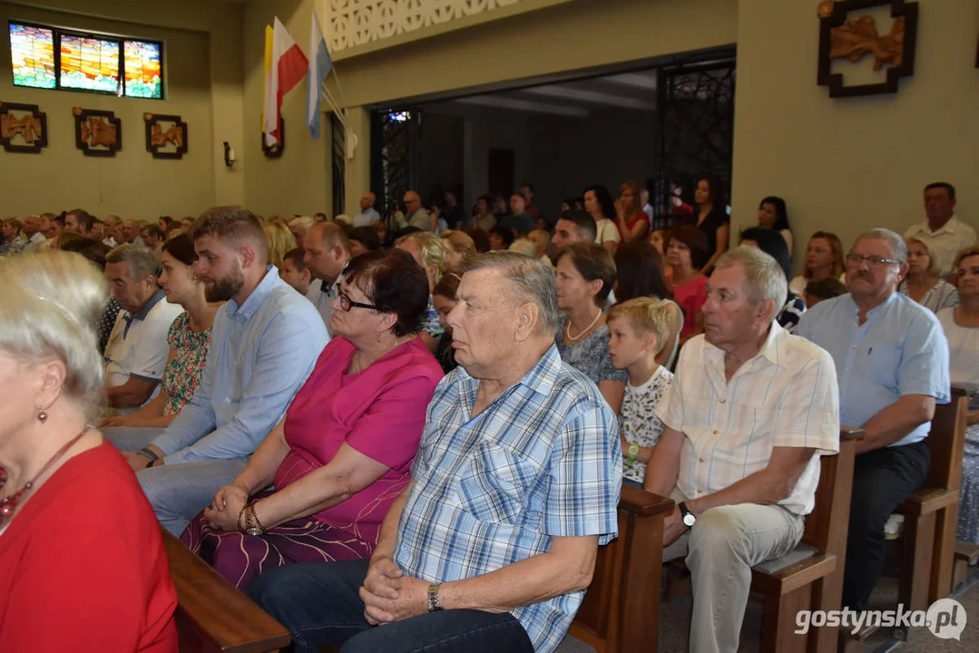 Uroczyste pożegnanie proboszcza parafii pw. E. Bojanowskiego w Gostyniu