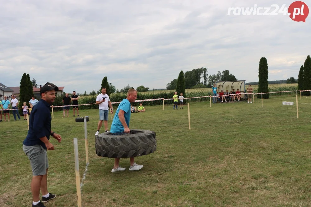 Charytatywny piknik sportowy w Szkaradowie