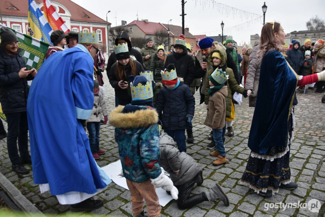 "W jasełkach leży" - Orszak Trzech Króli na ulicach Gostynia