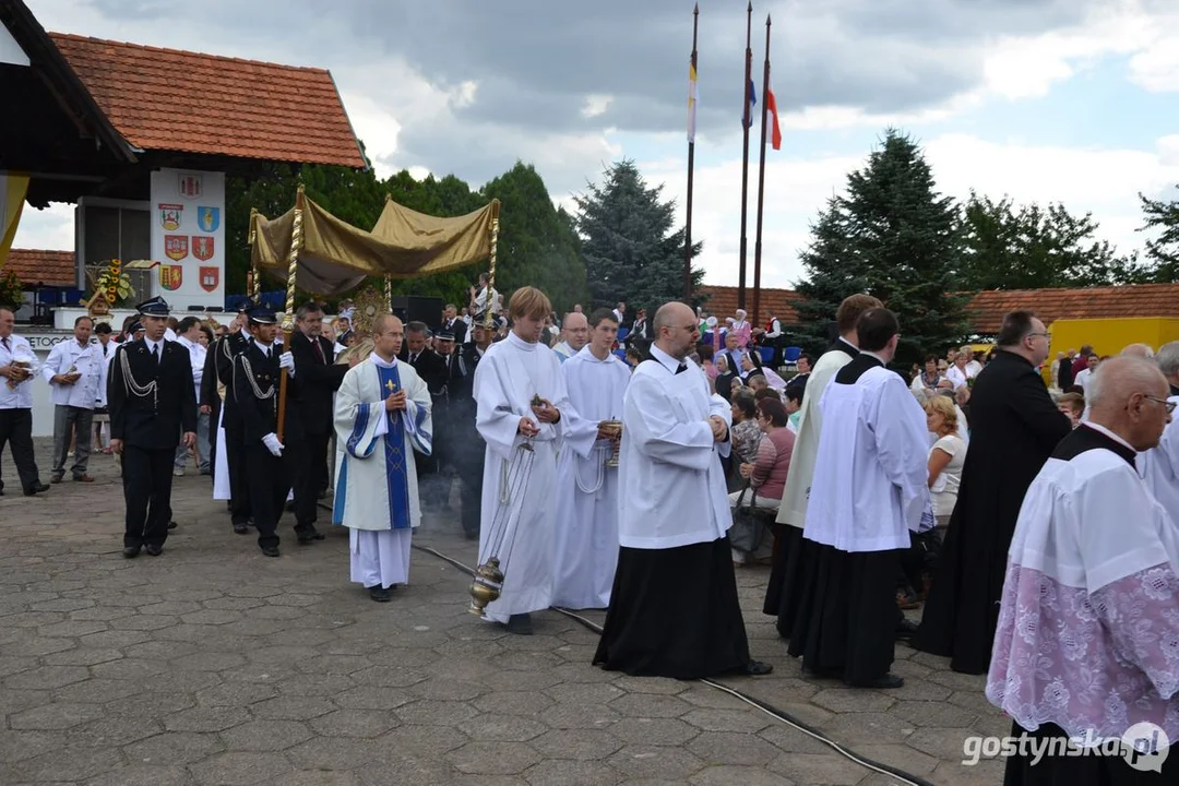 Dożynki powiatowe na Świętej Górze w 2013