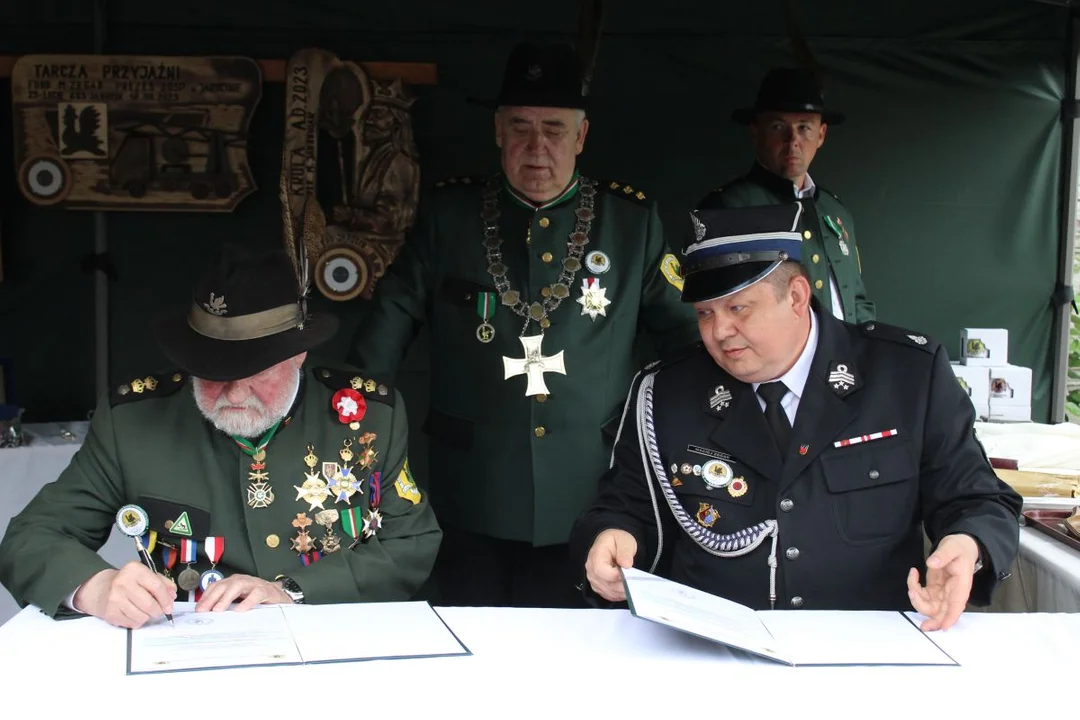 Kurkowe Bractwo Strzeleckie w Jarocinie działa od 275 lat. Reaktywowali się 25 lat temu