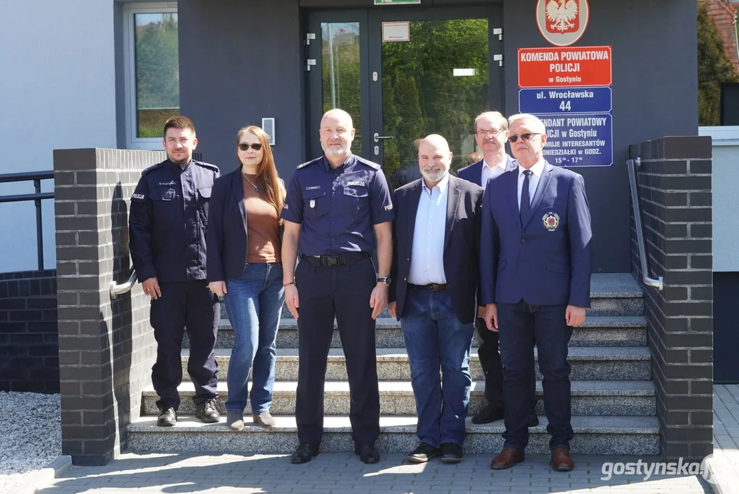 Amerykański policjant z wizyta w KPP Gostyń