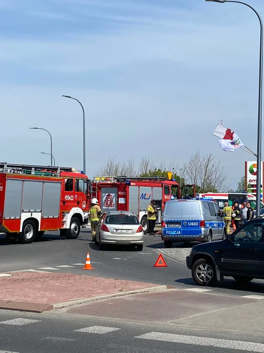 Wypadek na rondzie w Jarocinie