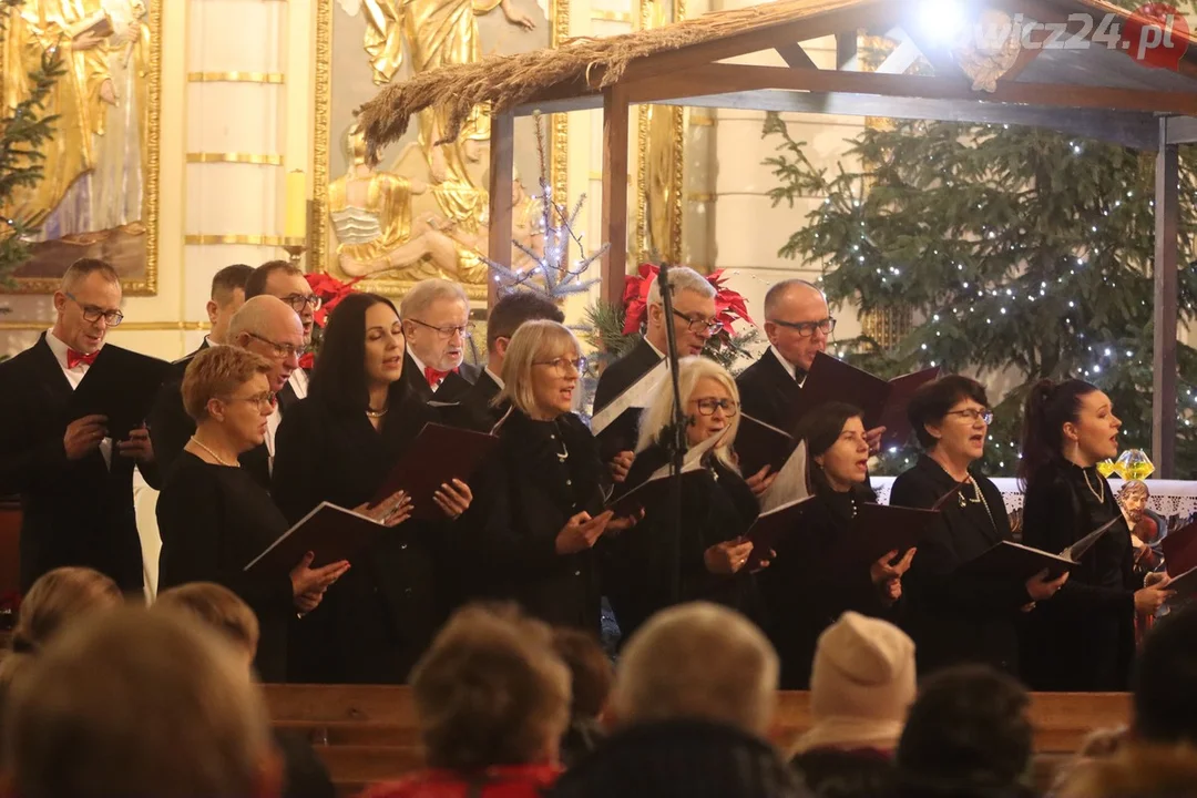 Rawicz. Zagrali i zaśpiewali kolędy i pastorałki dla Tosi