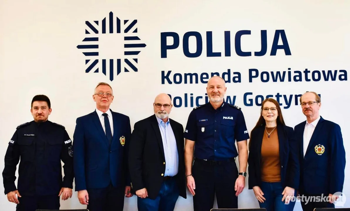 Amerykański policjant z wizyta w KPP Gostyń