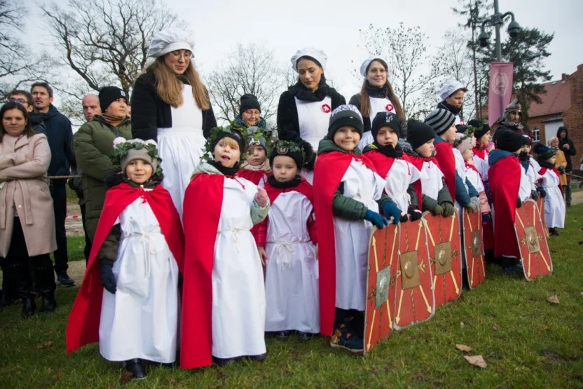 11 listopada w Jarocinie. Inscenizacja legendy o św. Marcinie