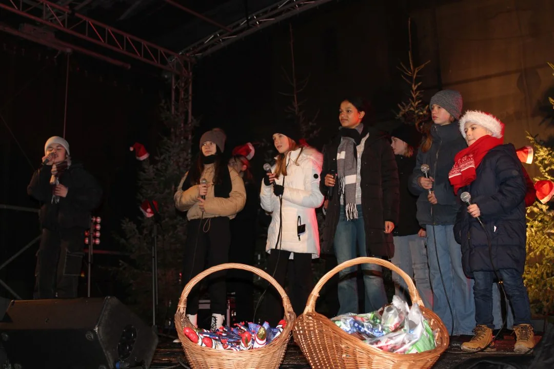 Choinka na Rynku w Jarocinie, Mikołajki i Jarmark Bożonarodzeniowy