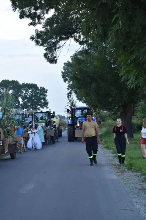 Dożynki w Kromolicach (gm. Pogorzela) na wypasie