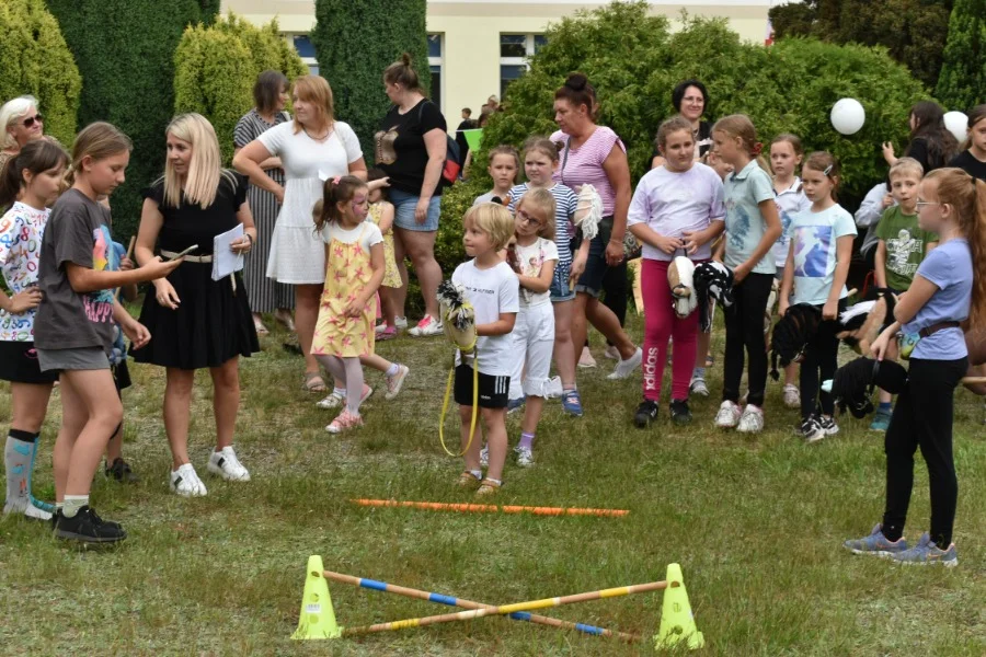 Festyn w szkole w Kwileniu