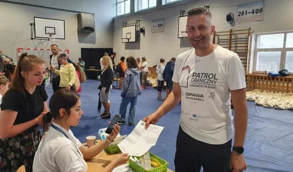 Jacek Zawodny reprezentował powiat na biegu samorządowym